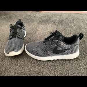 Kids Nike Roshe One